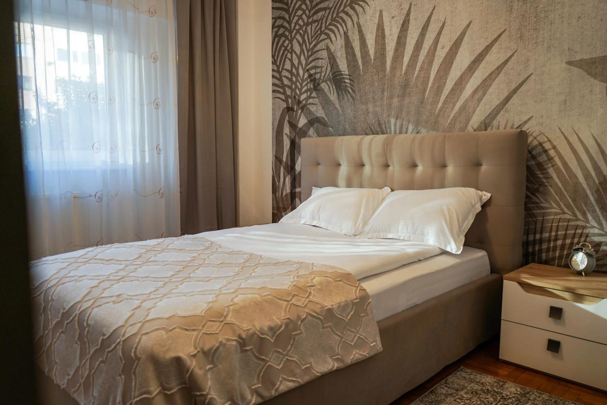 Mirandis Toamnei Apartment *